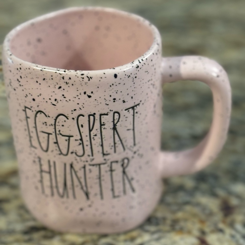Rae Dunn Eggspert Hunter mug